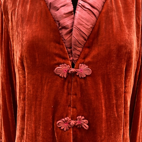 DUC LOI SILK-BRIGHT RED SILK VELVET BLAZER SIZE S - Picture 2 of 6